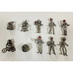 HALLOWEEN SKELETON KEYRING 